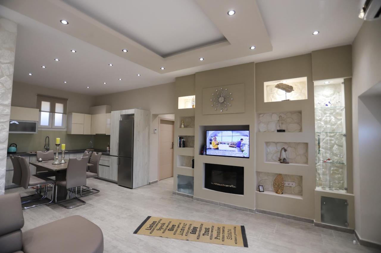Olive Grove Deluxe apartment Agnítsini Buitenkant foto